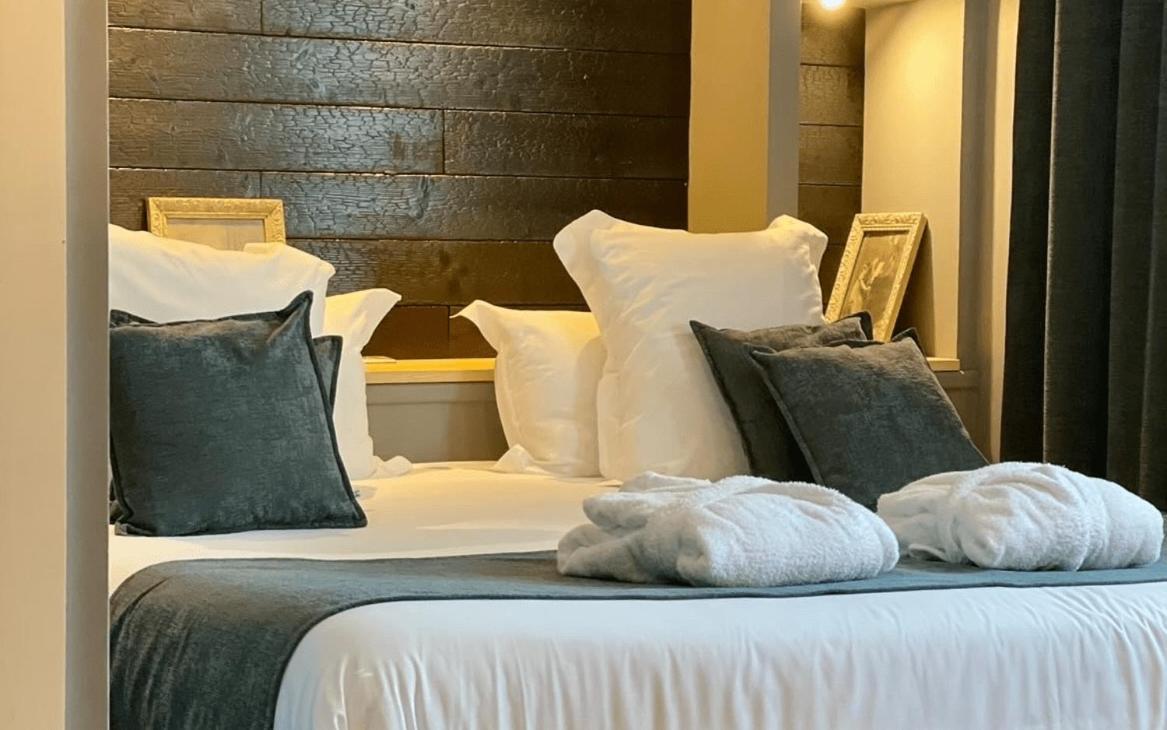 Logis Hotel Et Spa Chez Camillou Aumont-Aubrac Zimmer foto