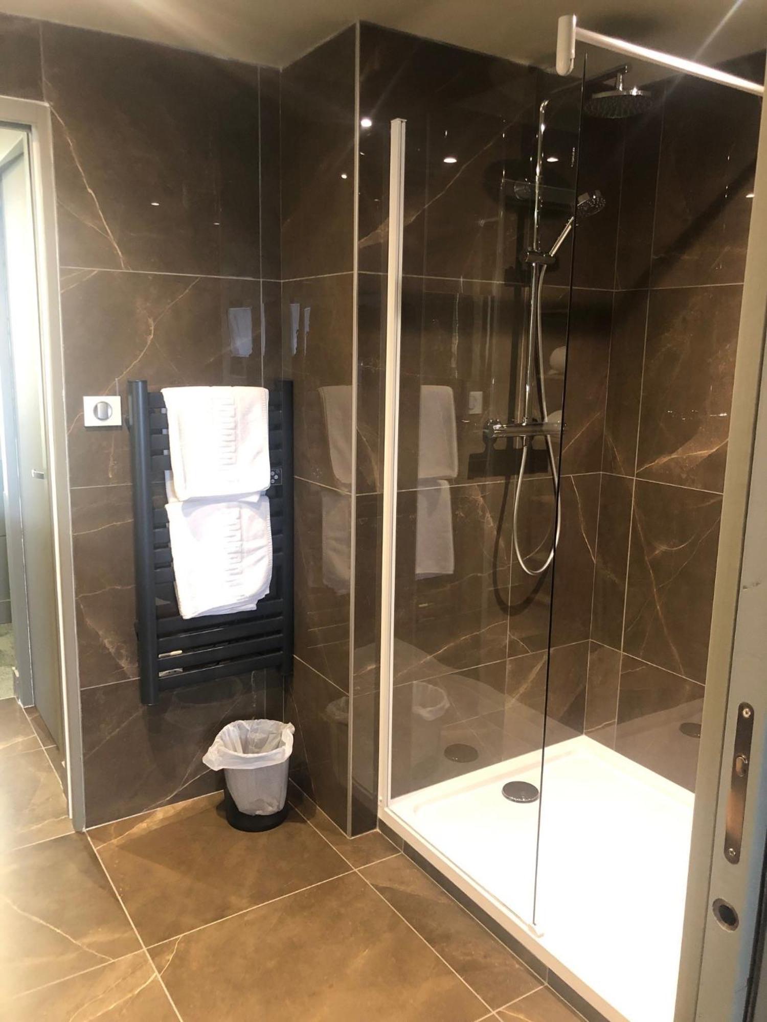 Logis Hotel Et Spa Chez Camillou Aumont-Aubrac Zimmer foto